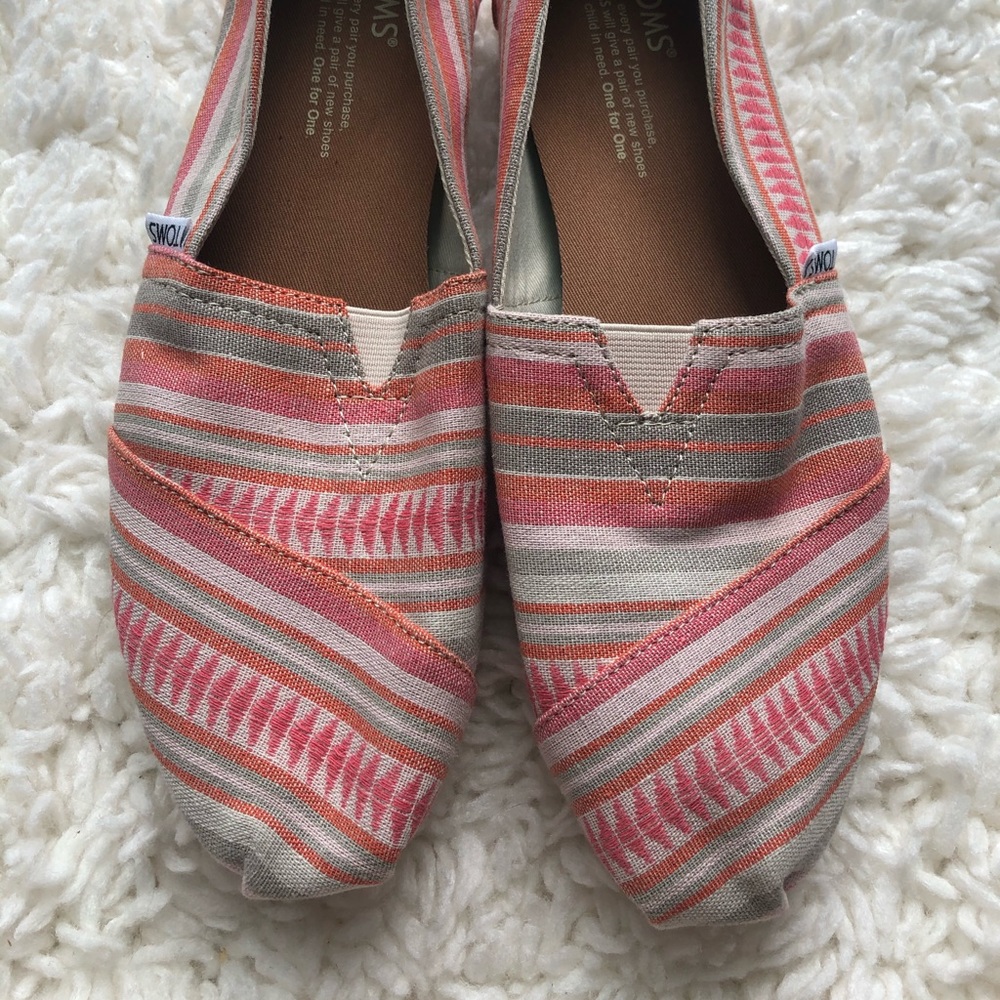 Toms Slip-On Flats